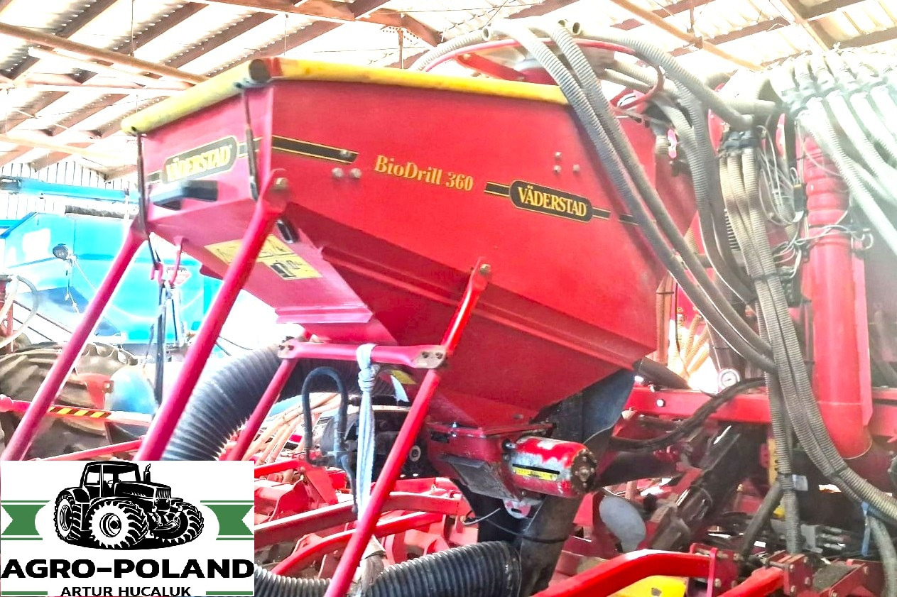 VADERSTAD RAPID RDA 800 C - NAWOŻENIE - 2012 ROK + VADERSTAD BIODRILL 360 - الة بذر: صور 4 VADERSTAD RAPID RDA 800 C - NAWOŻENIE - 2012 ROK + VADERSTAD BIODRILL 360 - الة بذر: صور 4