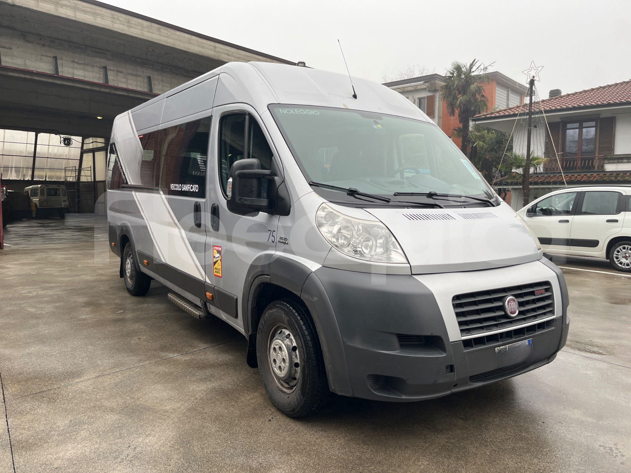 Fiat Ducato - حافلة صغيرة, ميكروباص: صور 1 Fiat Ducato - حافلة صغيرة, ميكروباص: صور 1