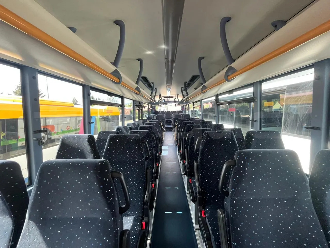 باص النقل بين المدن Iveco Crossway: صور 14
