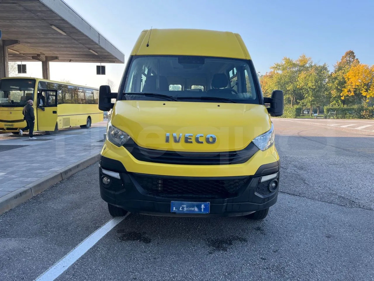 Iveco Daily - حافلة مدرسية, حافلة صغيرة: صور 2 Iveco Daily - حافلة مدرسية, حافلة صغيرة: صور 2
