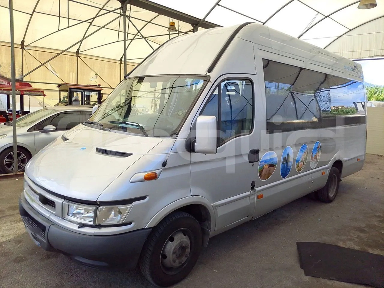 Iveco Daily - حافلة صغيرة, ميكروباص: صور 4 Iveco Daily - حافلة صغيرة, ميكروباص: صور 4