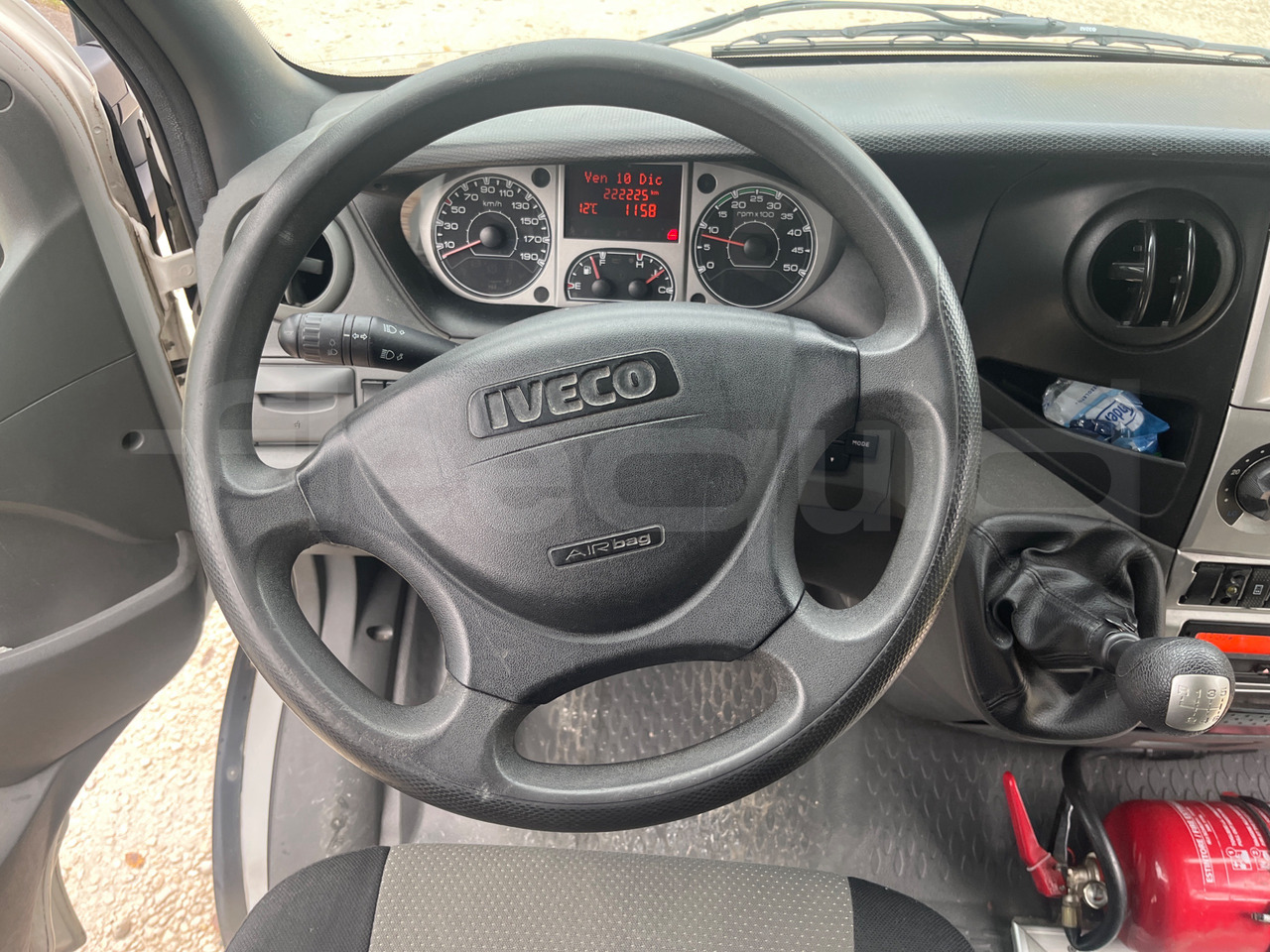 Iveco Daily - حافلة مدرسية: صور 3 Iveco Daily - حافلة مدرسية: صور 3