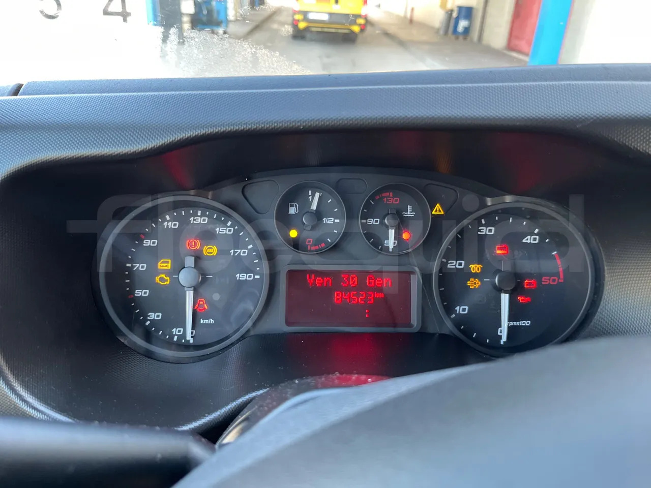 Iveco Daily - حافلة مدرسية, حافلة صغيرة: صور 3 Iveco Daily - حافلة مدرسية, حافلة صغيرة: صور 3