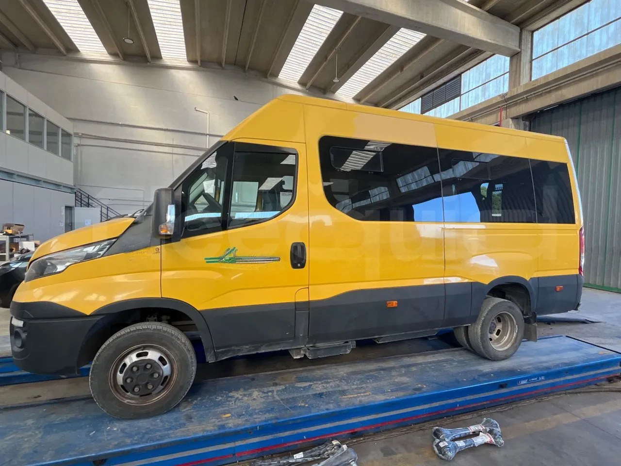 Iveco Daily - حافلة مدرسية: صور 5 Iveco Daily - حافلة مدرسية: صور 5