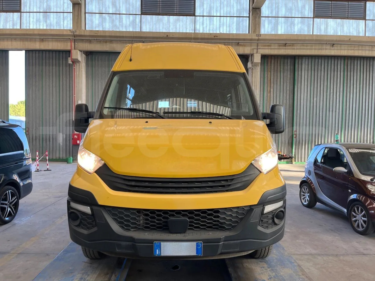 Iveco Daily - حافلة مدرسية: صور 2 Iveco Daily - حافلة مدرسية: صور 2