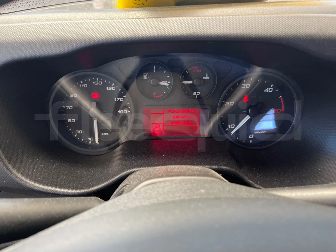 Iveco Daily - حافلة مدرسية: صور 3 Iveco Daily - حافلة مدرسية: صور 3