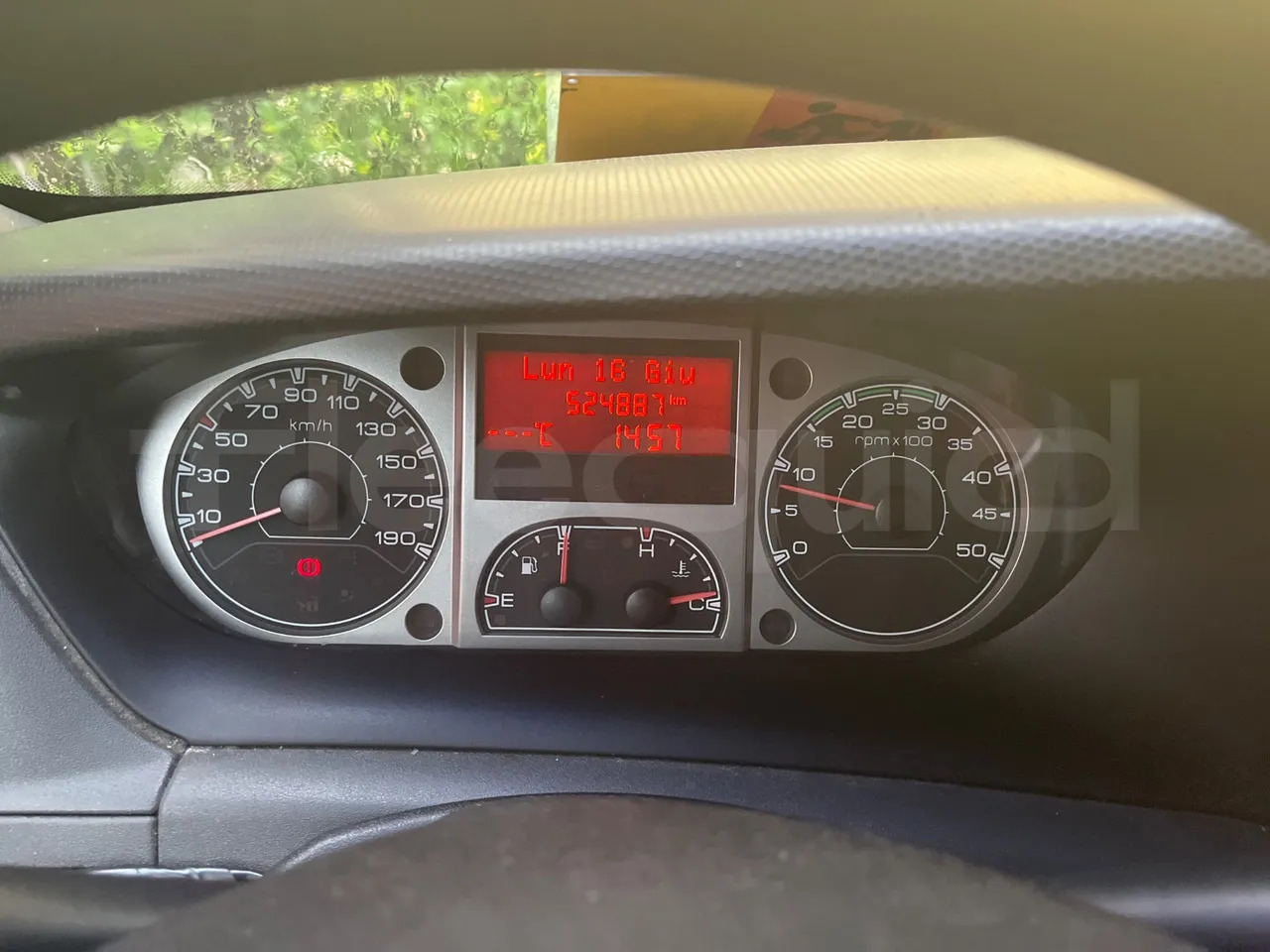 Iveco Daily - باص النقل بين المدن: صور 3 Iveco Daily - باص النقل بين المدن: صور 3