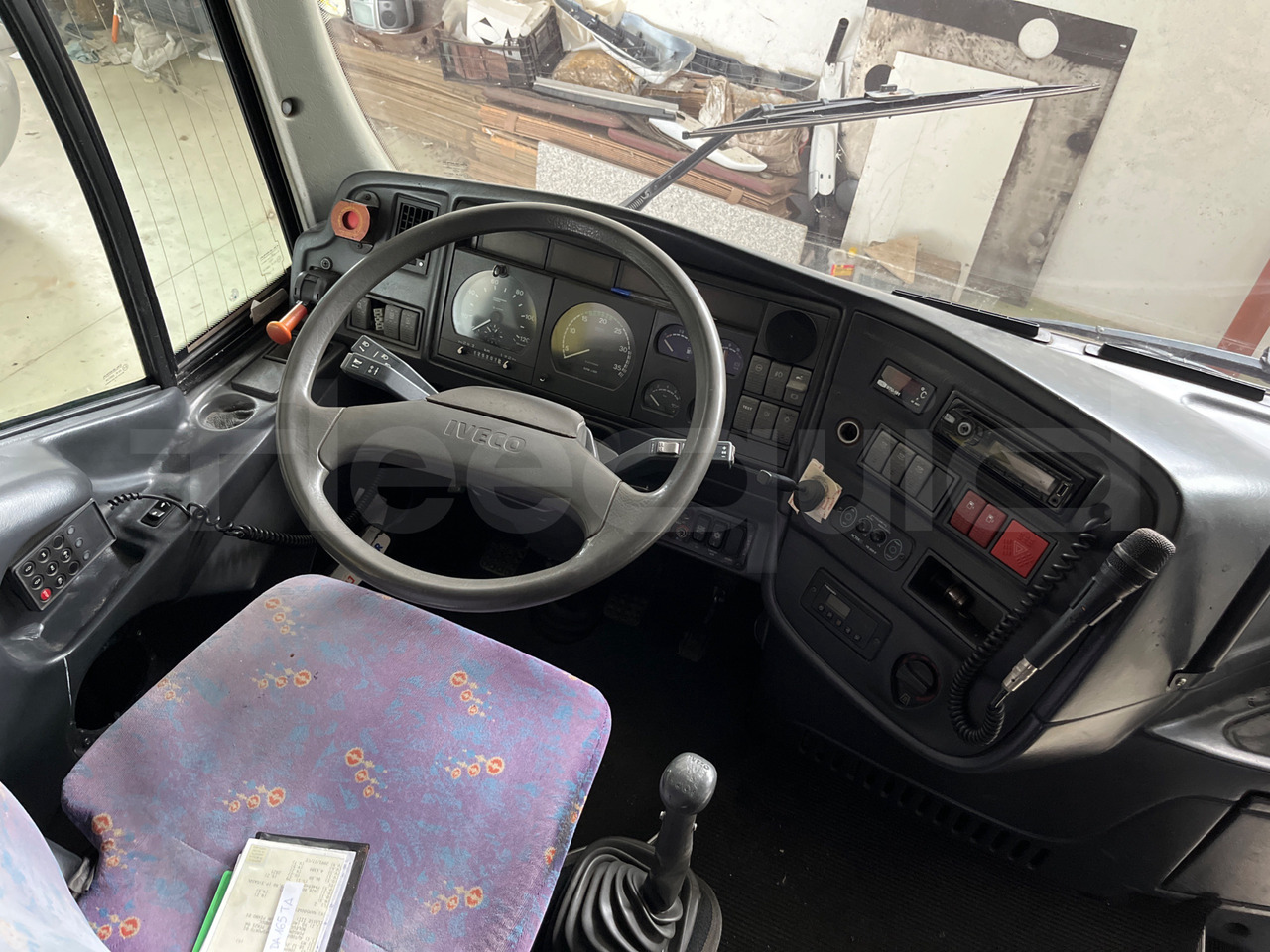 Iveco Eurocargo - سياحية حافلة: صور 3 Iveco Eurocargo - سياحية حافلة: صور 3