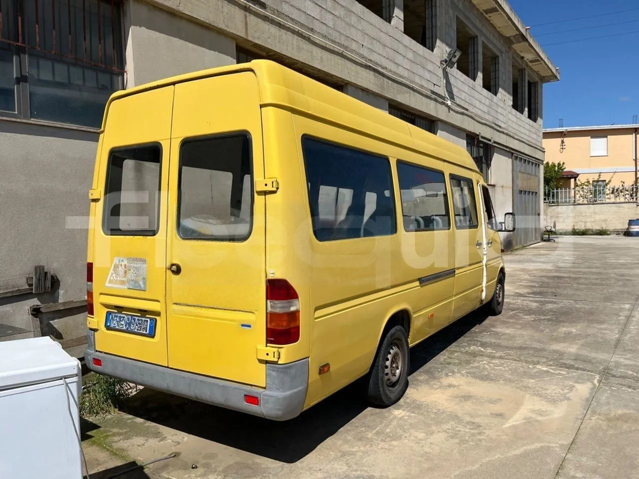 Mercedes-Benz 313 CDI - حافلة مدرسية: صور 5 Mercedes-Benz 313 CDI - حافلة مدرسية: صور 5