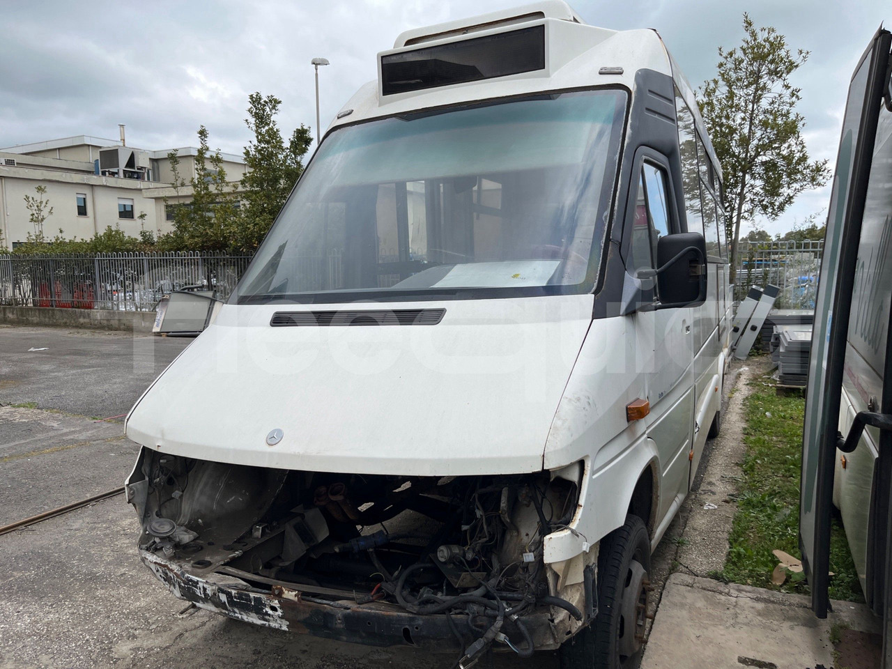 Mercedes-Benz 414T - حافلة صغيرة, ميكروباص: صور 3 Mercedes-Benz 414T - حافلة صغيرة, ميكروباص: صور 3