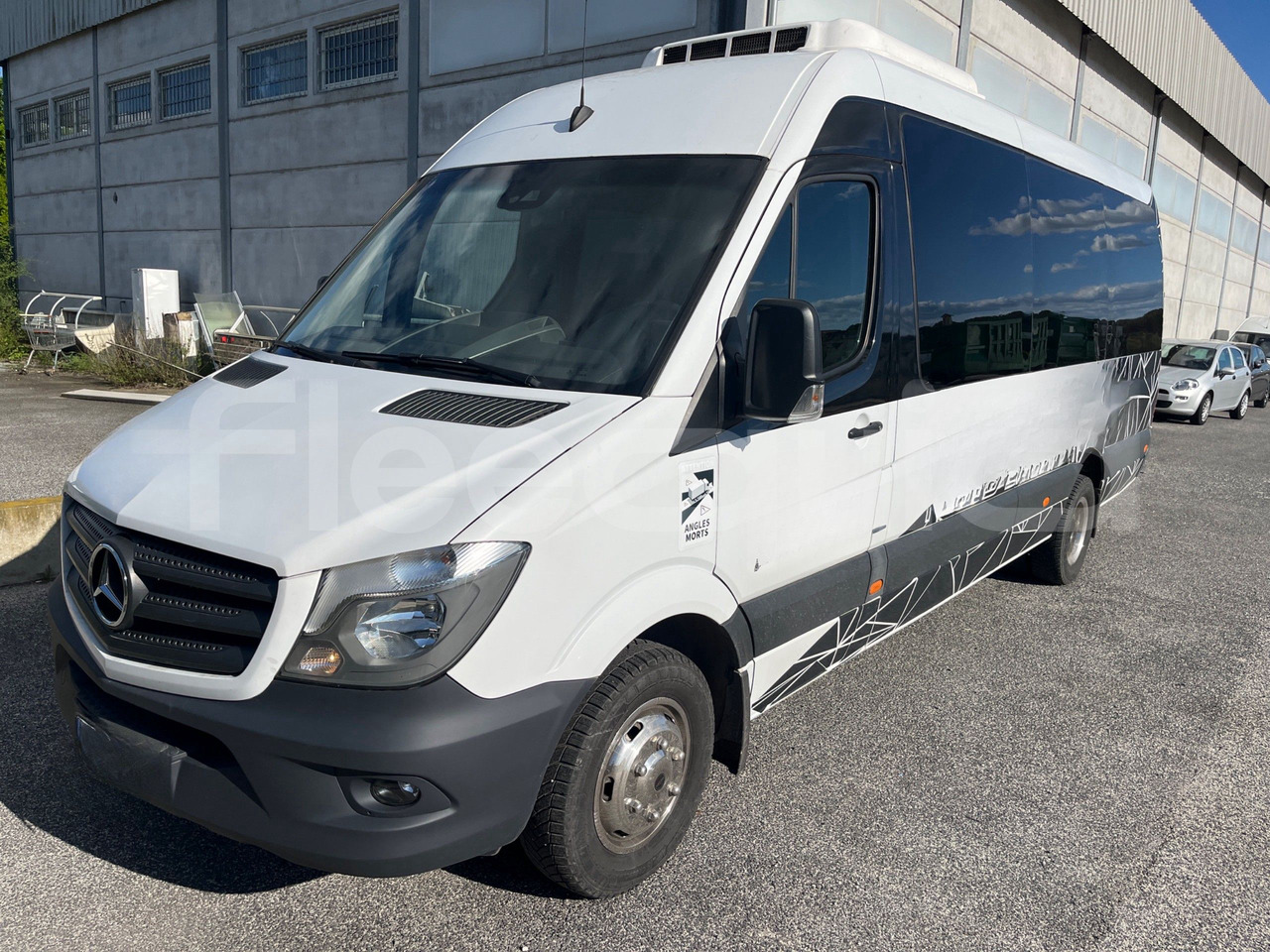 Mercedes-Benz Sprinter - حافلة صغيرة, ميكروباص: صور 4 Mercedes-Benz Sprinter - حافلة صغيرة, ميكروباص: صور 4
