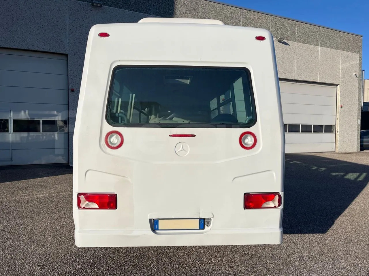 Mercedes-Benz Sprinter - حافلة صغيرة, ميكروباص: صور 5 Mercedes-Benz Sprinter - حافلة صغيرة, ميكروباص: صور 5