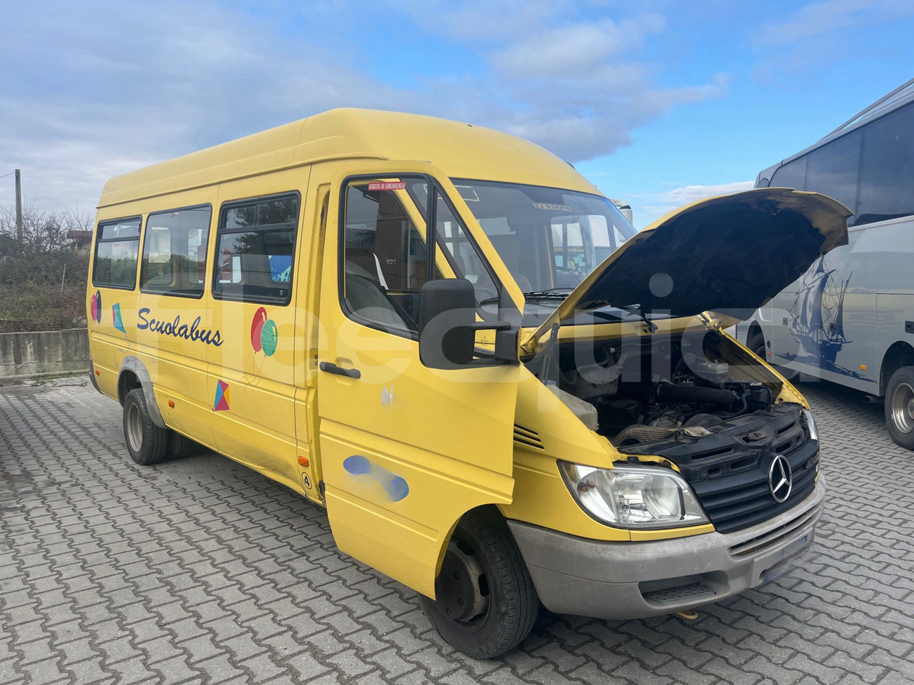 Mercedes-Benz Sprinter - حافلة مدرسية: صور 1 Mercedes-Benz Sprinter - حافلة مدرسية: صور 1