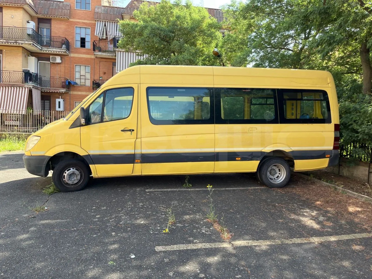Mercedes-Benz Sprinter - حافلة مدرسية: صور 5 Mercedes-Benz Sprinter - حافلة مدرسية: صور 5