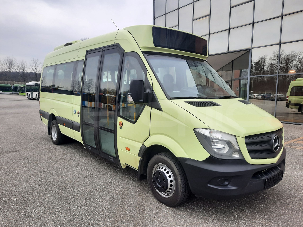 Mercedes-Benz Sprinter - حافلة صغيرة, ميكروباص: صور 1 Mercedes-Benz Sprinter - حافلة صغيرة, ميكروباص: صور 1