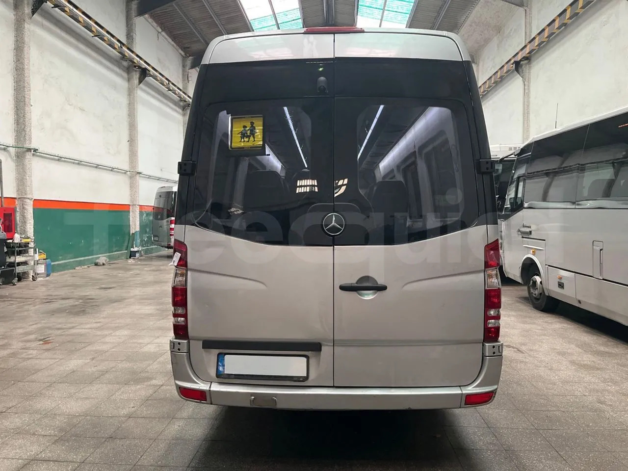 Mercedes-Benz Sprinter - حافلة صغيرة, ميكروباص: صور 5 Mercedes-Benz Sprinter - حافلة صغيرة, ميكروباص: صور 5