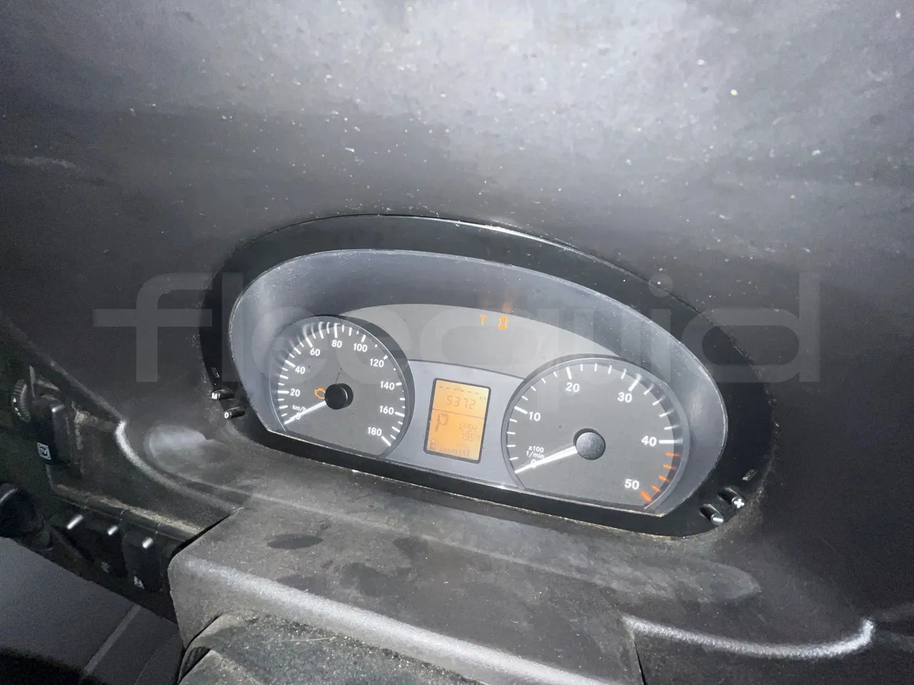 Mercedes-Benz Sprinter - حافلة صغيرة, ميكروباص: صور 3 Mercedes-Benz Sprinter - حافلة صغيرة, ميكروباص: صور 3