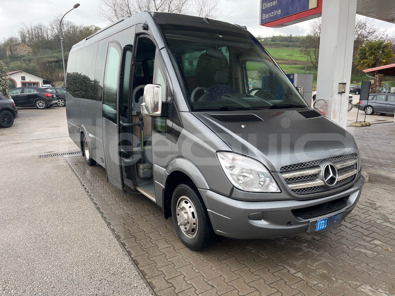حافلة صغيرة, ميكروباص Mercedes-Benz Sprinter: صور 10