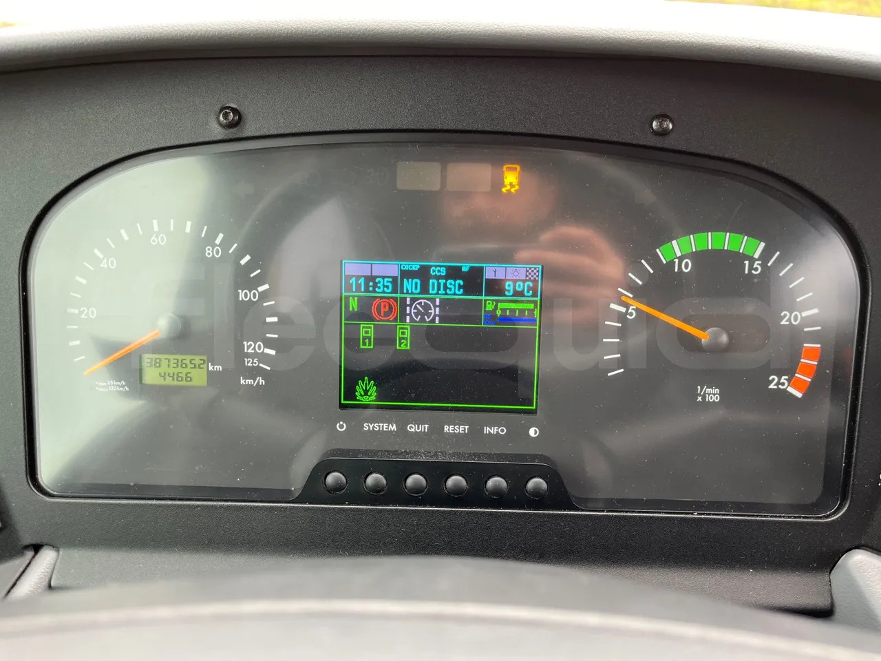 Mercedes-Benz Tourismo - سياحية حافلة: صور 3 Mercedes-Benz Tourismo - سياحية حافلة: صور 3