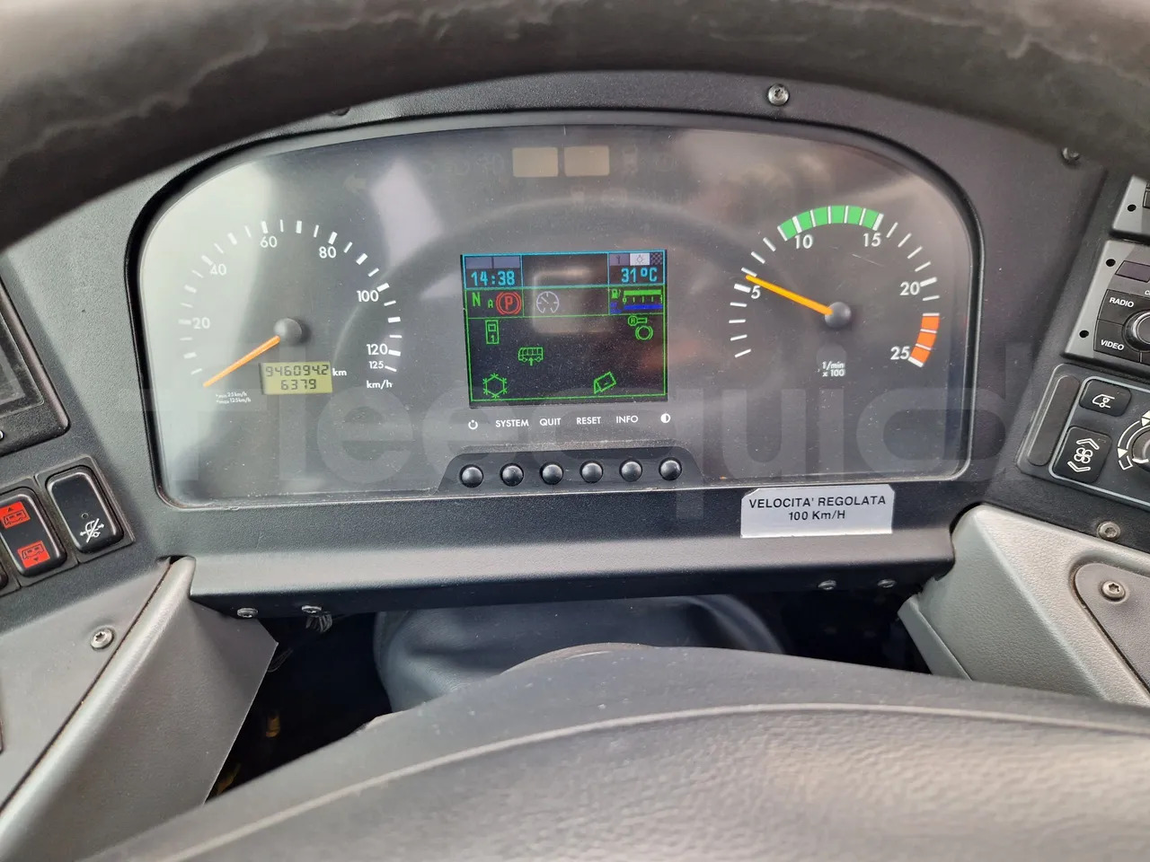 Mercedes-Benz Tourismo - سياحية حافلة: صور 3 Mercedes-Benz Tourismo - سياحية حافلة: صور 3