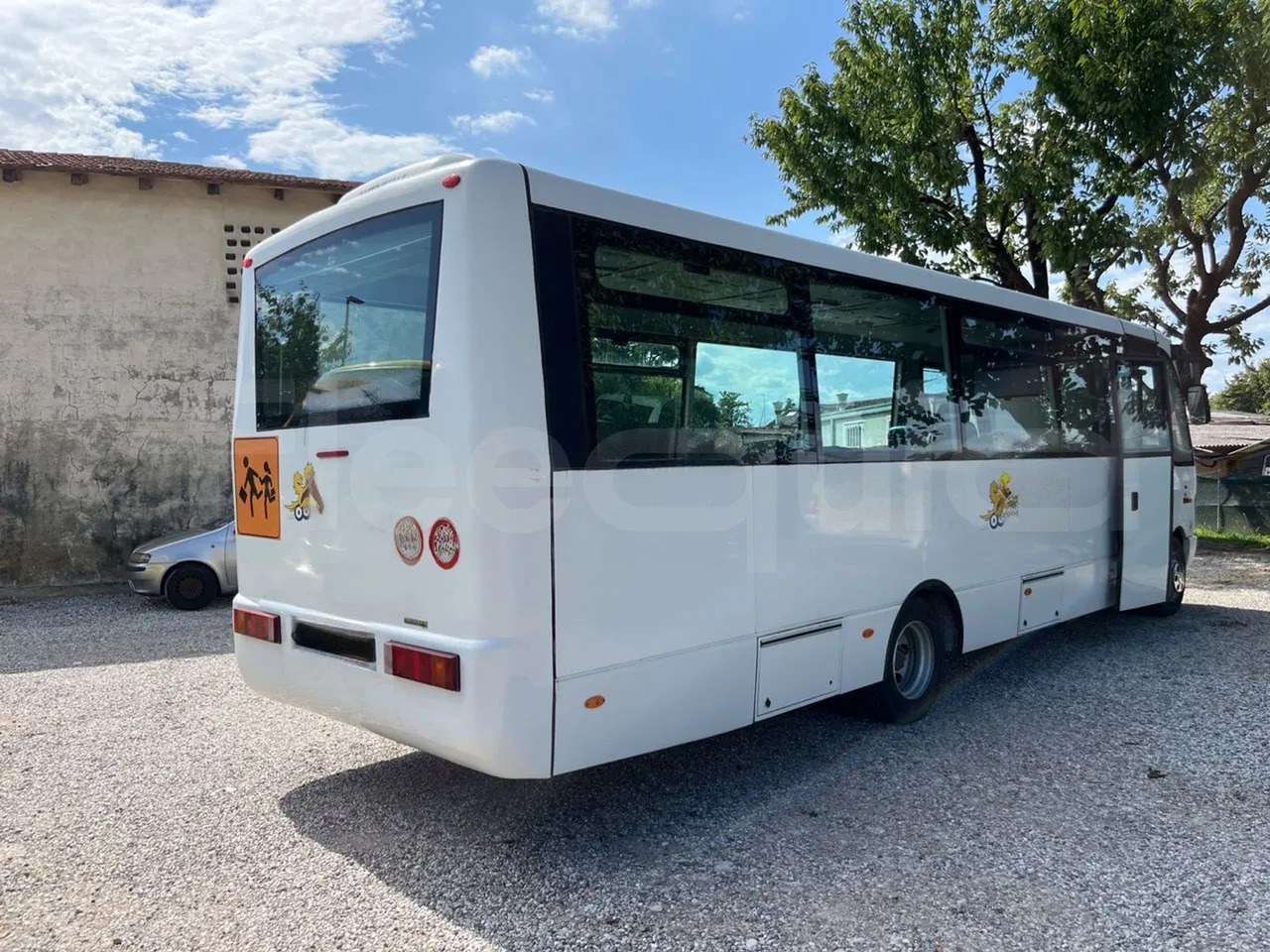 Mercedes-Benz Vario إيجار Mercedes-Benz Vario: صور 8