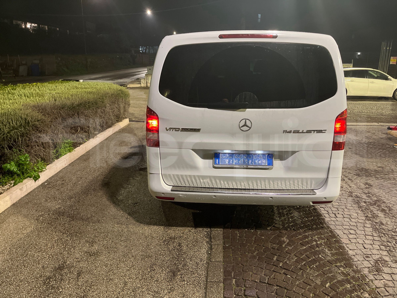 Mercedes-Benz Vito Tourer - سياحية حافلة: صور 5 Mercedes-Benz Vito Tourer - سياحية حافلة: صور 5