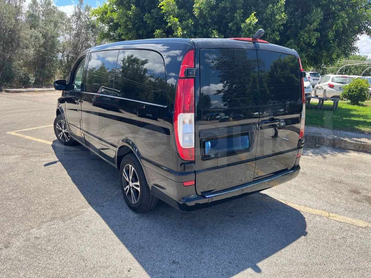 حافلة صغيرة, ميكروباص Mercedes-Benz Vito: صور 7