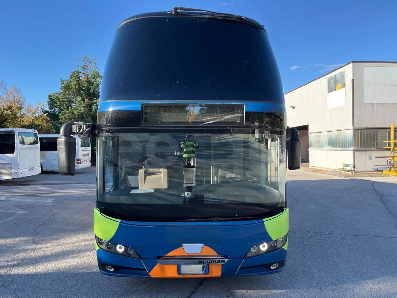 Neoplan Skyliner - سياحية حافلة: صور 2 Neoplan Skyliner - سياحية حافلة: صور 2