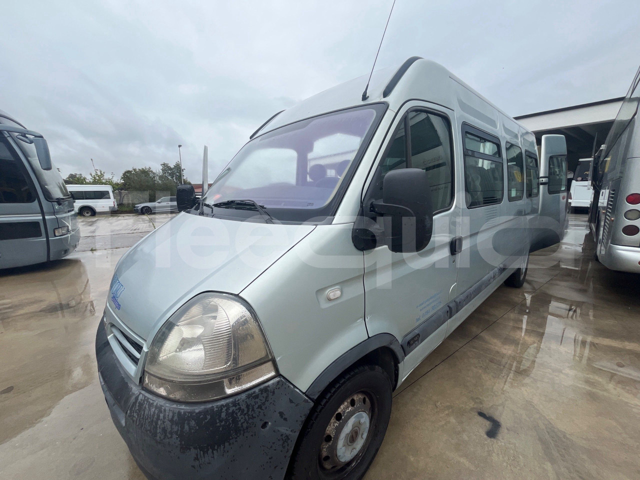 Nissan Interstar - حافلة صغيرة, ميكروباص: صور 4 Nissan Interstar - حافلة صغيرة, ميكروباص: صور 4
