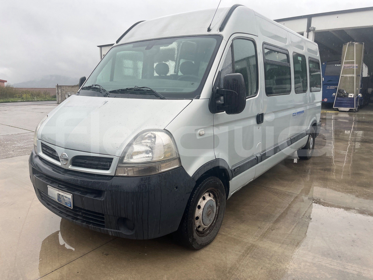 Nissan Interstar - حافلة صغيرة, ميكروباص: صور 3 Nissan Interstar - حافلة صغيرة, ميكروباص: صور 3