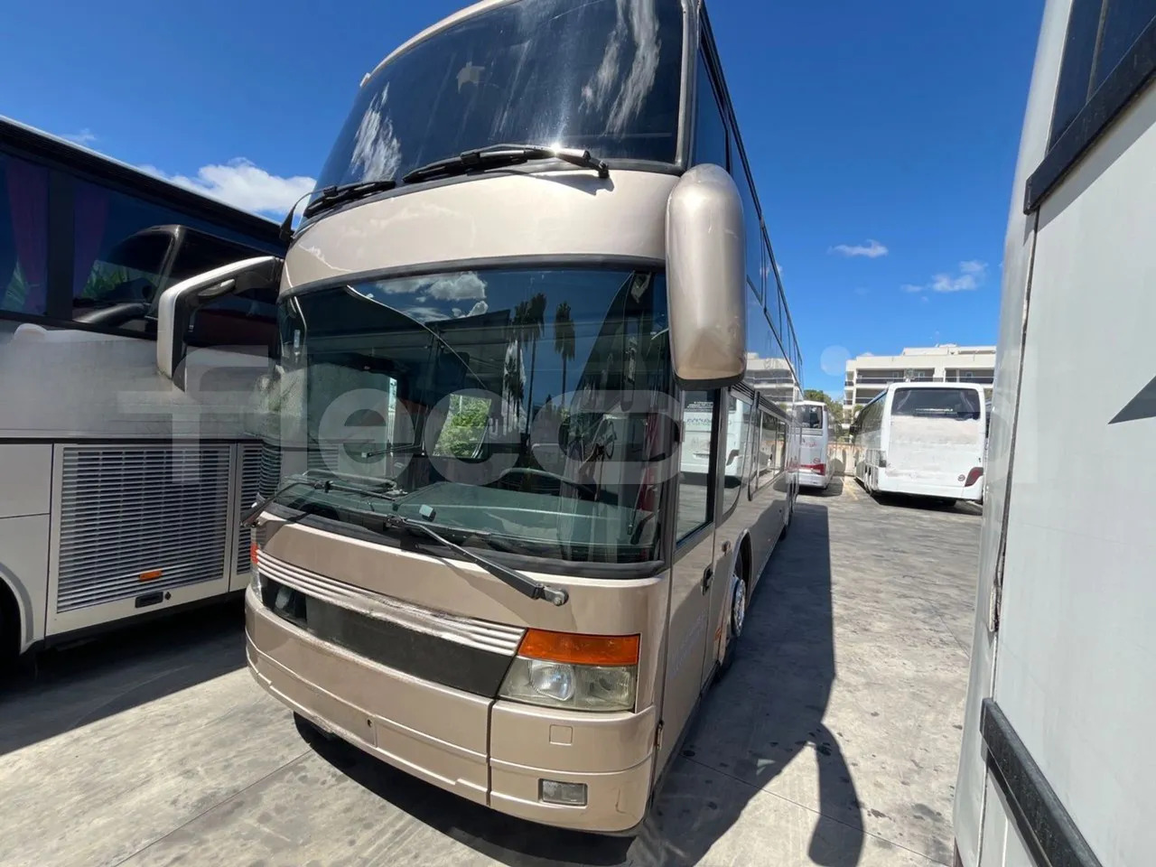 Setra S328 - حافلة ذات طابقين: صور 4 Setra S328 - حافلة ذات طابقين: صور 4