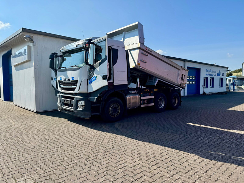Iveco X-Way 570 AS 260XZ/HR 6x4 Hinterkipper Hardox Hydraulische Heckk - قلابات: صور 1 Iveco X-Way 570 AS 260XZ/HR 6x4 Hinterkipper Hardox Hydraulische Heckk - قلابات: صور 1