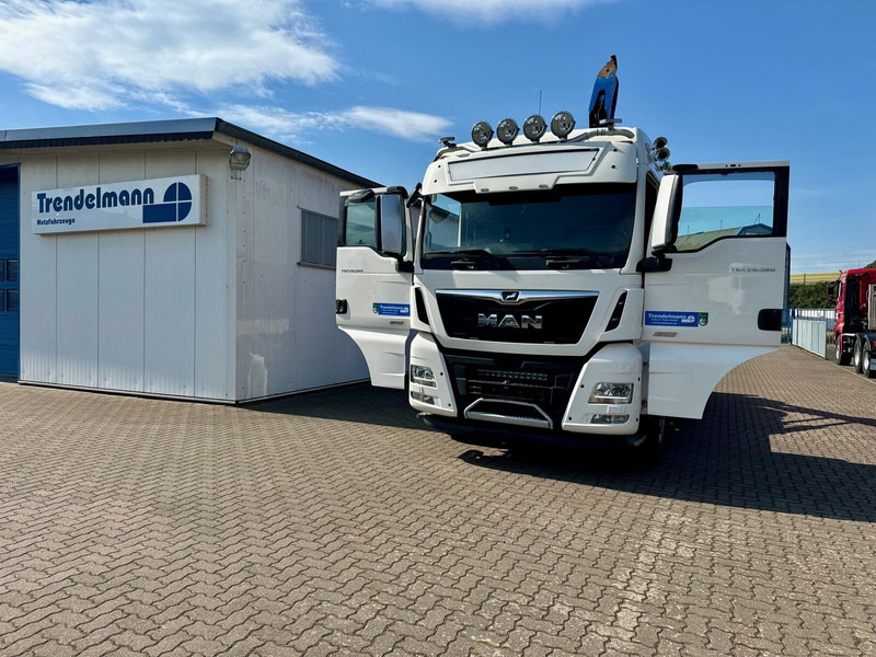 MAN TGX 26.580 BL 6x2 Zwillingbereifte Liftachse Abroller Hiab Funk- - شاحنة ذات الخطاف: صور 2 MAN TGX 26.580 BL 6x2 Zwillingbereifte Liftachse Abroller Hiab Funk- - شاحنة ذات الخطاف: صور 2