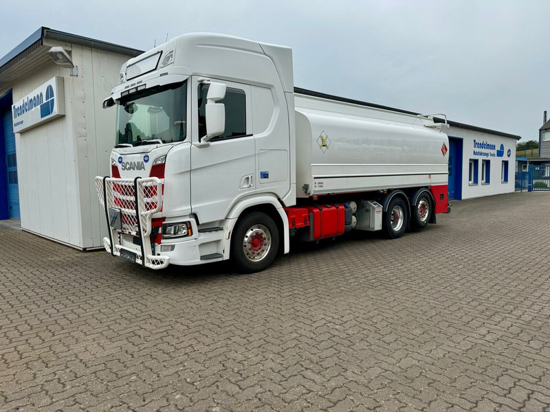 Scania R 500 Tankwagen Benzin-Diesel Oben und Unten Belfüllung - شاحنة صهريج: صور 2 Scania R 500 Tankwagen Benzin-Diesel Oben und Unten Belfüllung - شاحنة صهريج: صور 2