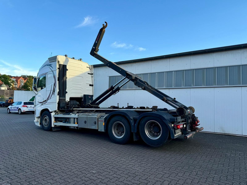 Volvo FH 540 6x4 Liftachse ARK-Hooklift-Funk-Radio-Comand Retarder - شاحنة ذات الخطاف: صور 3 Volvo FH 540 6x4 Liftachse ARK-Hooklift-Funk-Radio-Comand Retarder - شاحنة ذات الخطاف: صور 3