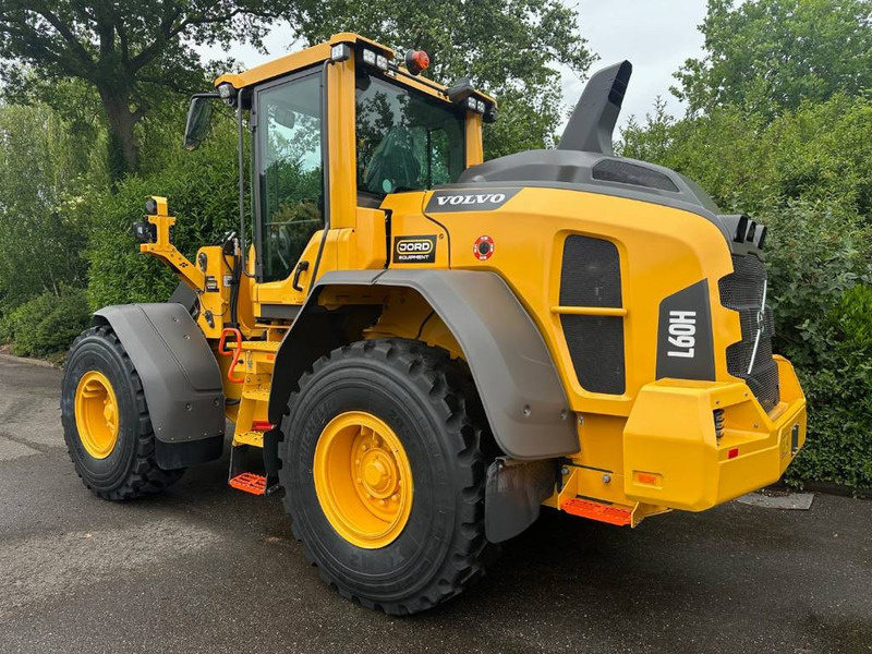 Volvo L 60 H2 - اللودر بعجل: صور 1 Volvo L 60 H2 - اللودر بعجل: صور 1