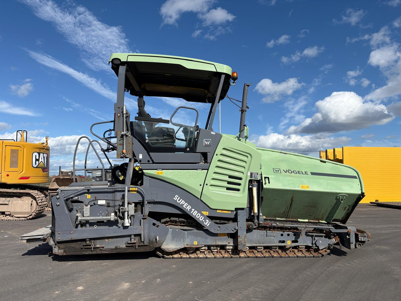 VÖGELE SUPER 1800-3i - العامل بالقار: صور 1 VÖGELE SUPER 1800-3i - العامل بالقار: صور 1