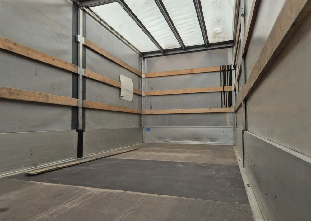 Fiat Ducato 3.0 180KM Maxi - الشاحنات الصغيرة ستائر: صور 5 Fiat Ducato 3.0 180KM Maxi - الشاحنات الصغيرة ستائر: صور 5