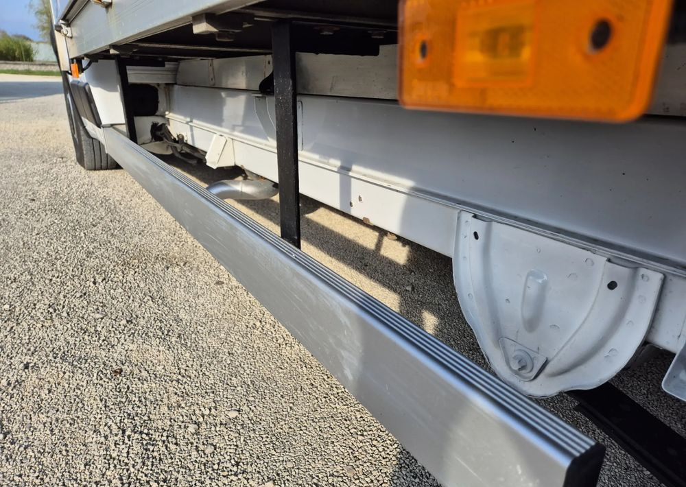 Fiat Ducato 3.0 180KM Maxi - الشاحنات الصغيرة ستائر: صور 4 Fiat Ducato 3.0 180KM Maxi - الشاحنات الصغيرة ستائر: صور 4