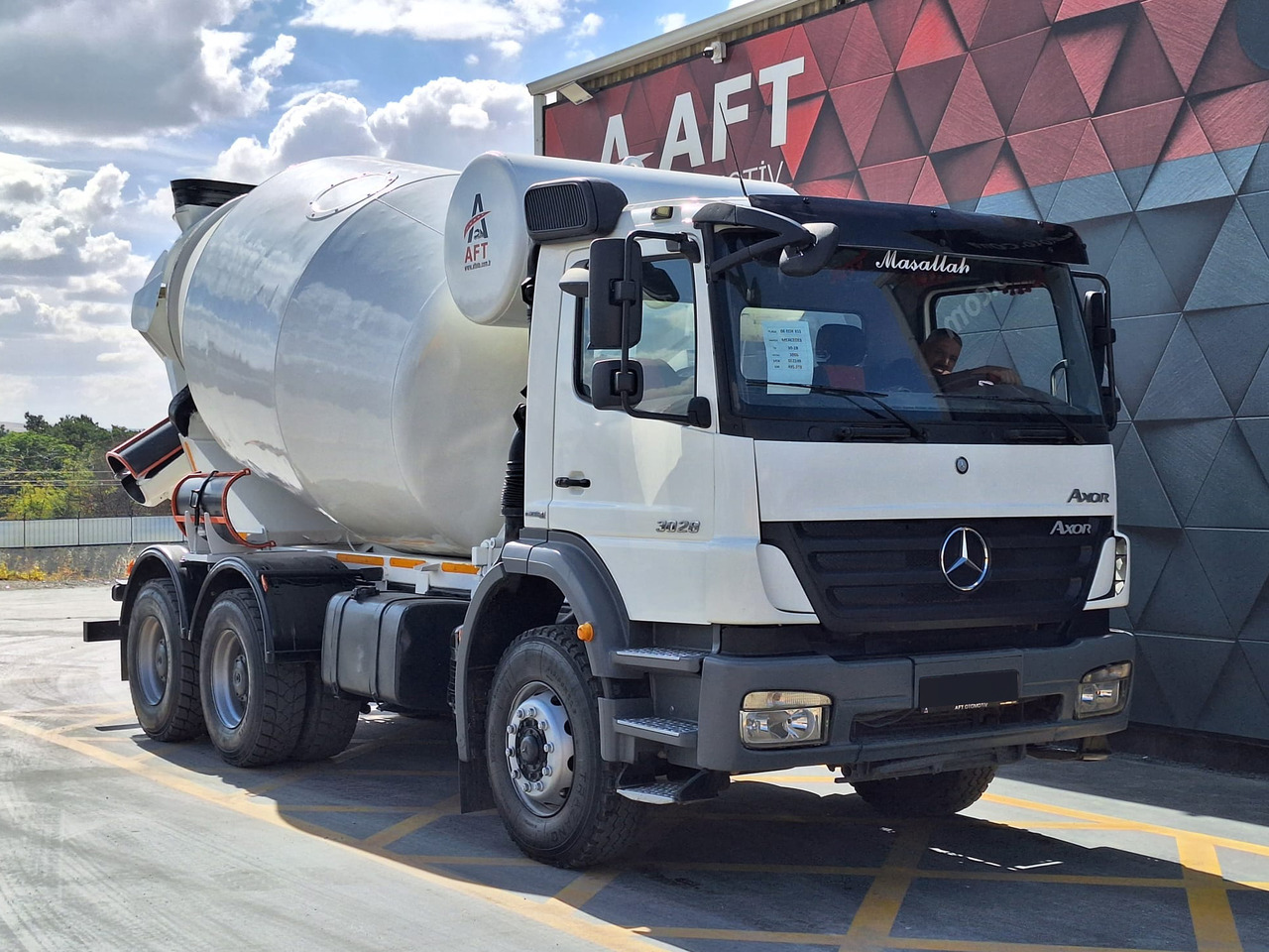MERCEDES-BENZ AXOR 3028 - شاحنة خلاطة خرسانة: صور 3 MERCEDES-BENZ AXOR 3028 - شاحنة خلاطة خرسانة: صور 3