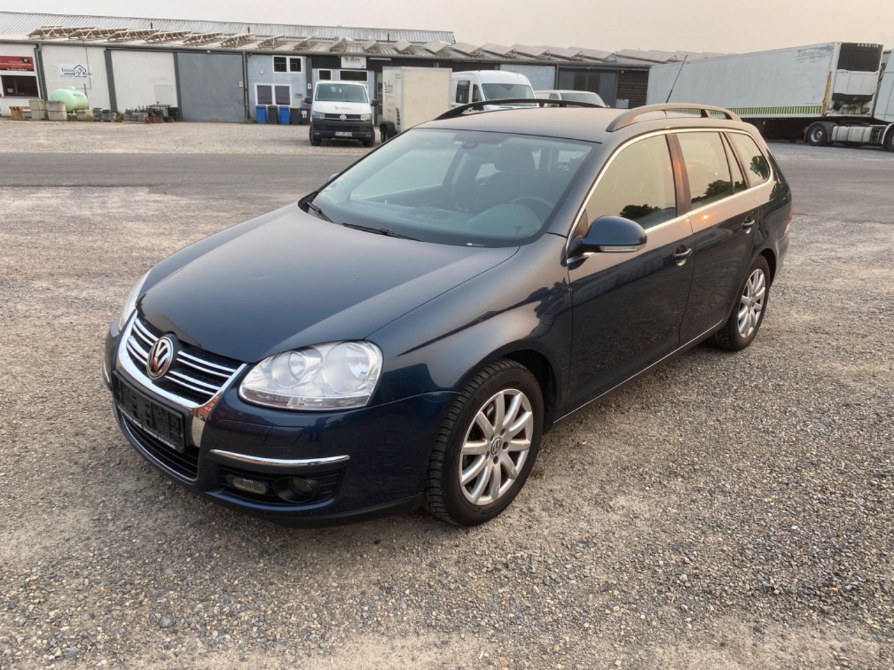 Volkswagen Golf V Variant Comfortline - سيارة: صور 1 Volkswagen Golf V Variant Comfortline - سيارة: صور 1
