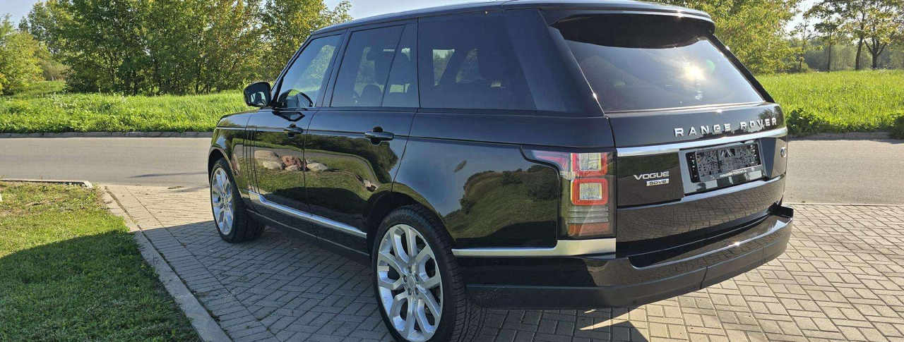 Land Rover Range Rover - سيارة دفع رباعي: صور 4 Land Rover Range Rover - سيارة دفع رباعي: صور 4