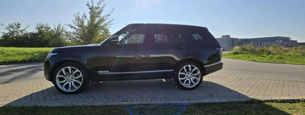 Land Rover Range Rover - سيارة دفع رباعي: صور 2 Land Rover Range Rover - سيارة دفع رباعي: صور 2