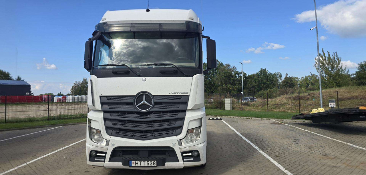 Mercedes-Benz ACTROS - شاحنة جرار: صور 2 Mercedes-Benz ACTROS - شاحنة جرار: صور 2