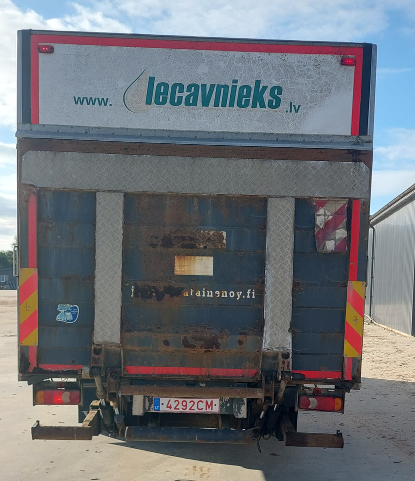 VOLVO FL240 - بصندوق مغلق شاحنة: صور 3 VOLVO FL240 - بصندوق مغلق شاحنة: صور 3