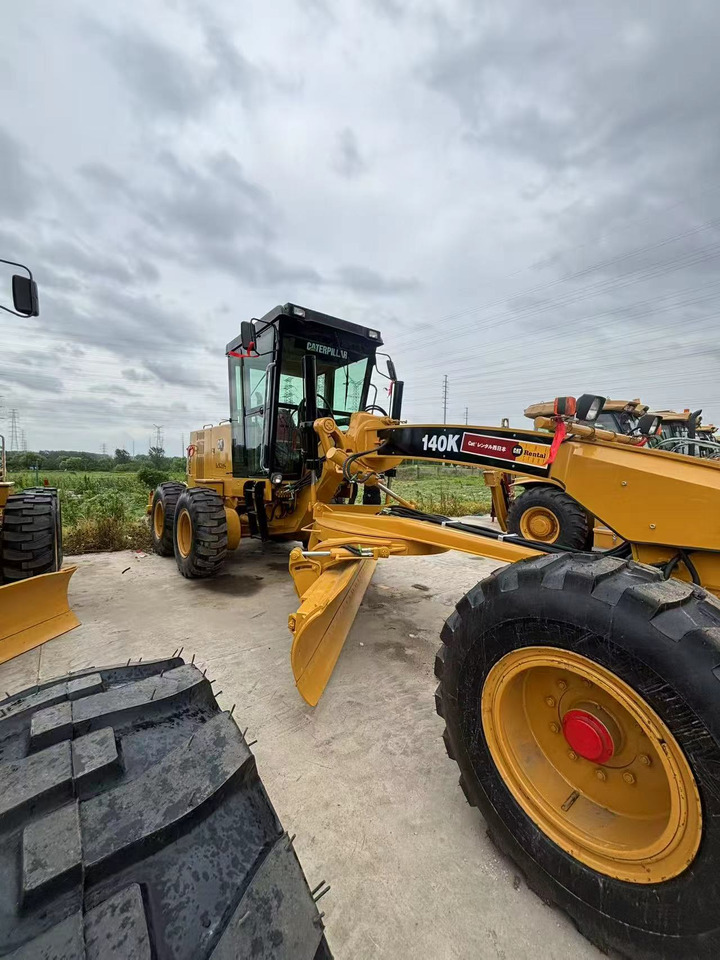 CATERPILLAR 140K - آلة تسوية الأرض: صور 5 CATERPILLAR 140K - آلة تسوية الأرض: صور 5
