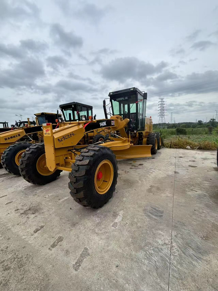 CATERPILLAR 140K - آلة تسوية الأرض: صور 1 CATERPILLAR 140K - آلة تسوية الأرض: صور 1