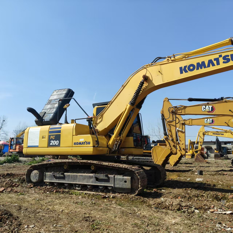 KOMATSU pc200 hot sale 20 tons excavator japan brand - حفارات زحافة: صور 4 KOMATSU pc200 hot sale 20 tons excavator japan brand - حفارات زحافة: صور 4