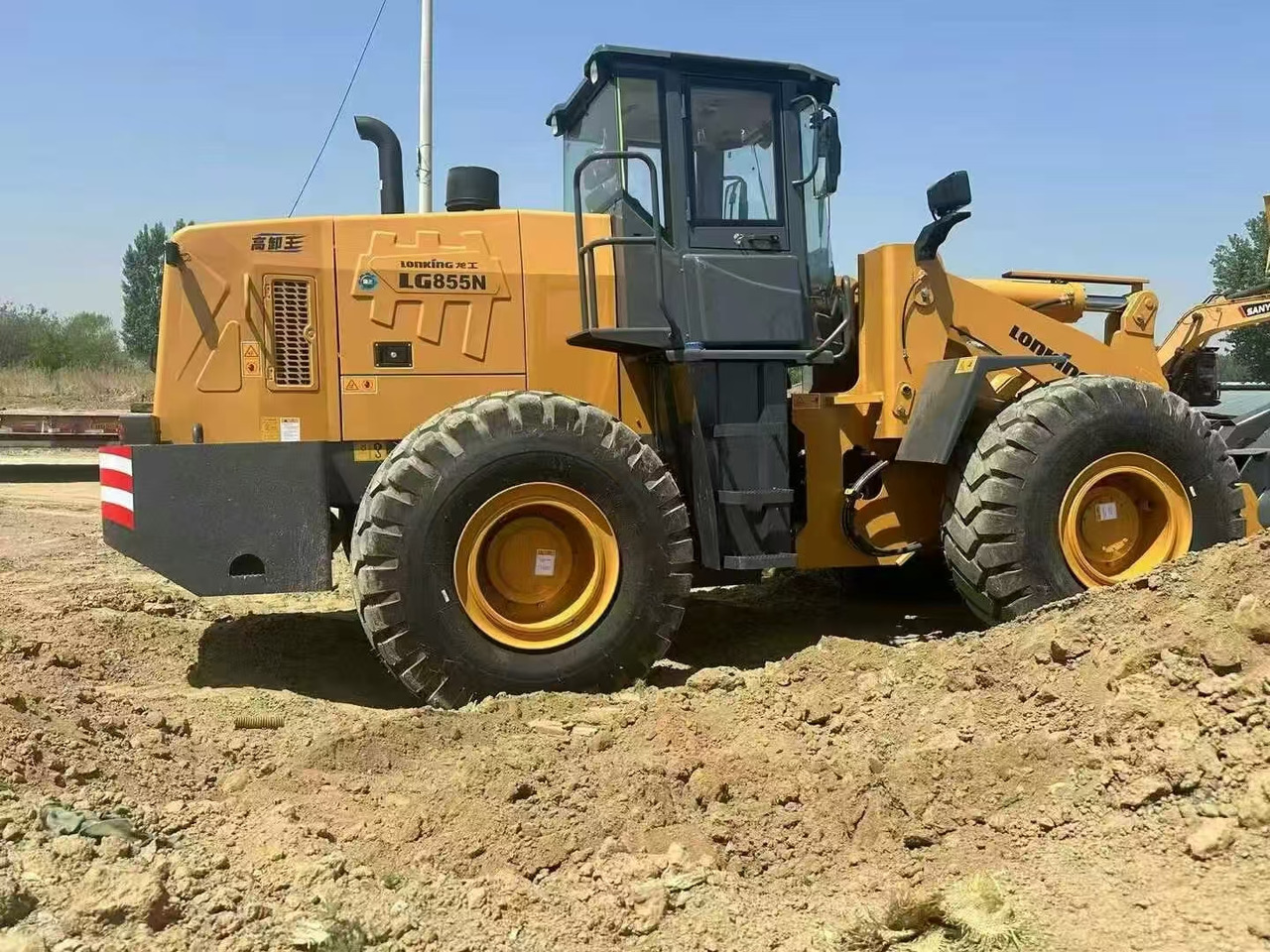 LONKING LG855n China brand 5 T loader 2024 model - اللودر بعجل: صور 1 LONKING LG855n China brand 5 T loader 2024 model - اللودر بعجل: صور 1