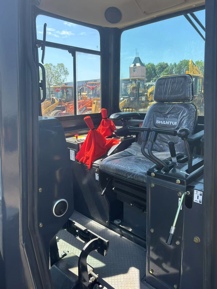 SHANTUI sd22 bulldozer discount for sale - بلدوزر: صور 4 SHANTUI sd22 bulldozer discount for sale - بلدوزر: صور 4